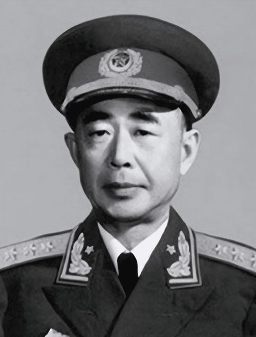 陈明仁将军的军事生涯，充满了波澜壮阔的历史画面