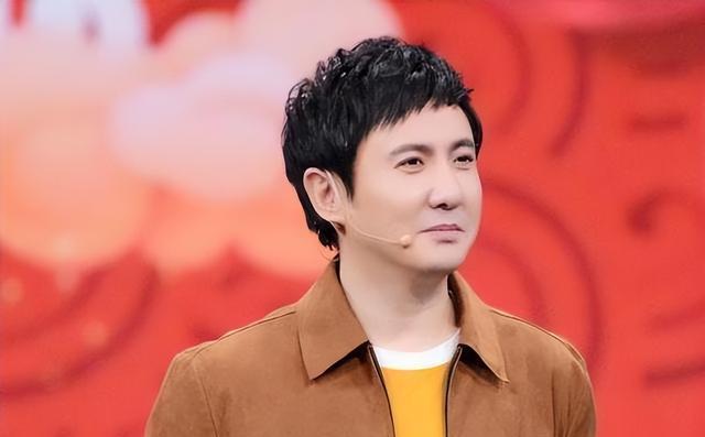 20岁的黄渤忍了，20岁的沈腾也忍了，看了20岁的腾格尔我真忍不了（二十岁的沈腾是哪里人）-第11张图片-九妖电影