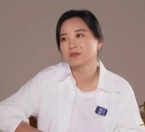 本身就胖的贾玲，临时减体重还可，如果长期减体重，那他这一生过得太苦了，一点乐趣都