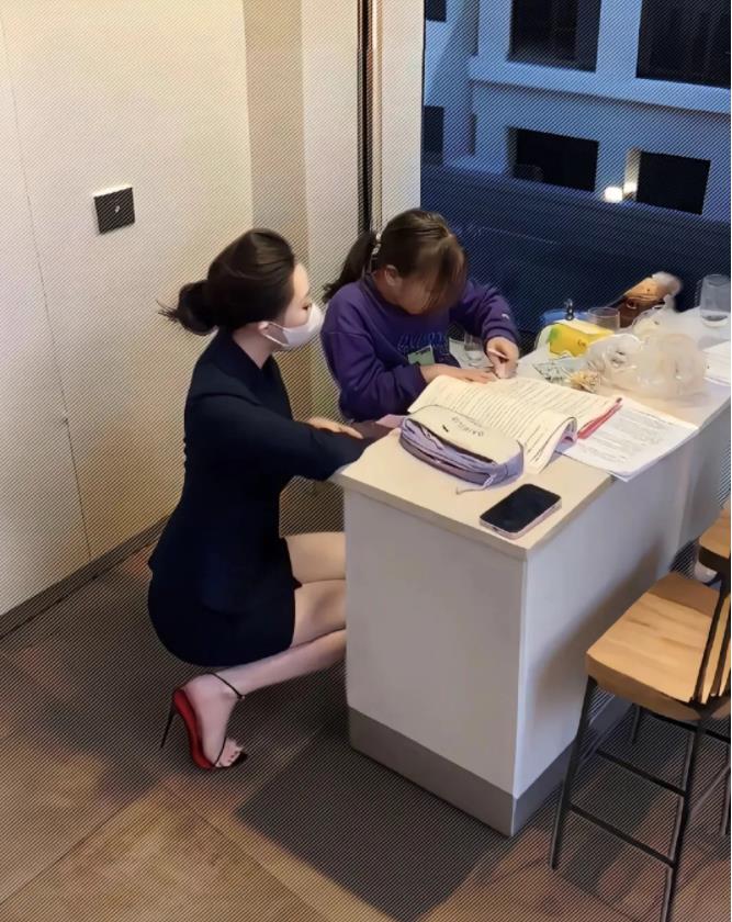 性与经济才是夫妻长久的基础，而不是爱情