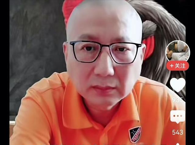 杨议再被爆猛料：2个老婆都给他要钱，60多岁的他，这5年过的很累（杨议妻子照片）-第1张图片-九妖电影