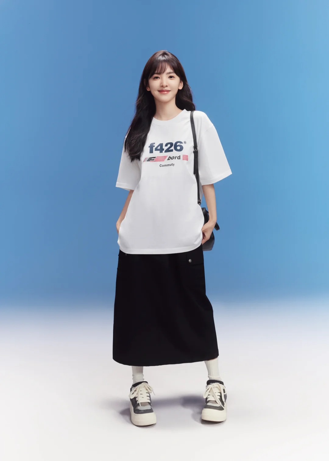 一月拍摄了F426 代言人章若楠
愉快的拍摄
祝品牌大卖！🎉🎉🎉
Prod