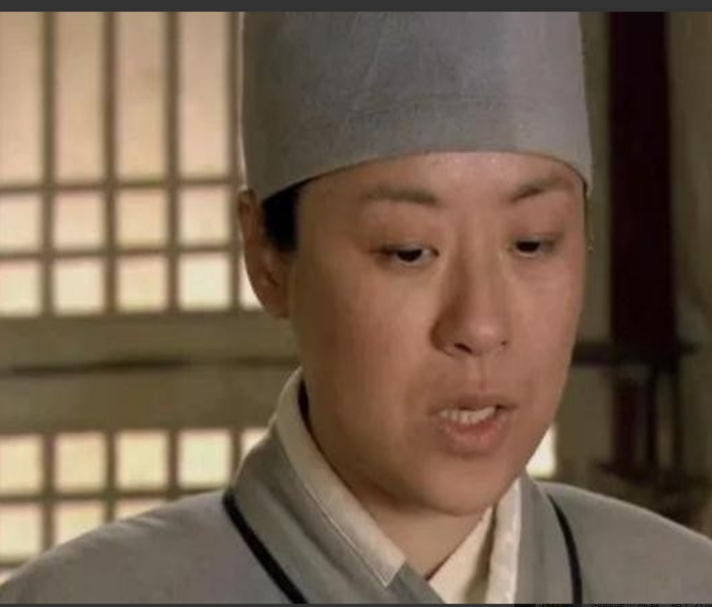 谁也不知道原来莫言就是四阿哥的生母，她的发号叫莫言，原名李金桂，皇上当时虽然厌极