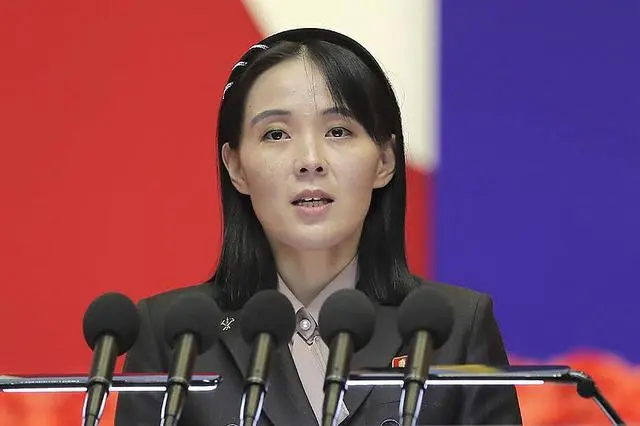 金与正怒斥乌克兰和韩国是“西洋狗”

10月22日据“朝中社”报道，朝鲜最高领导