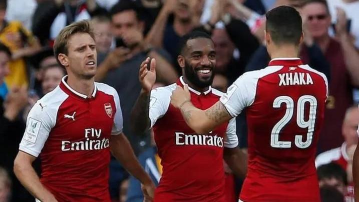 沙姆洛克VS布拉格斯巴达：欧冠战火初燃，两强争霸谁主沉浮？