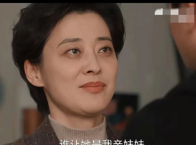 电视剧《六姐妹》结局，大姐何家丽为得了白血病的六妹捐骨髓，六妹那么伤害她，最终却