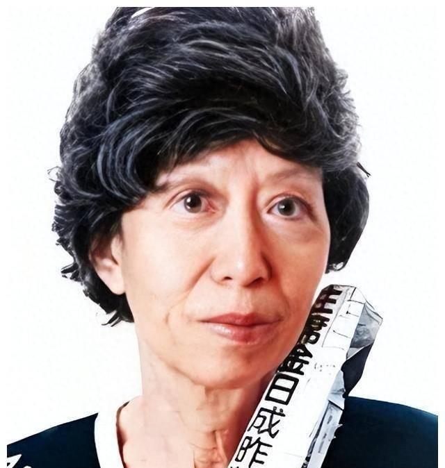 74岁张爱玲出租屋内去世，7天后才被发现，她一丝不挂躺地在床上