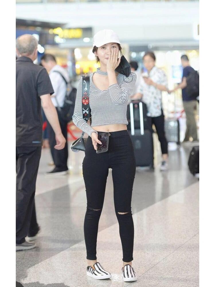 早期李菲儿