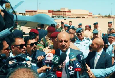 首架彩虹-5大型察打一体无人机交付伊拉克空军。

伊拉克国防部对外展示了首架中国