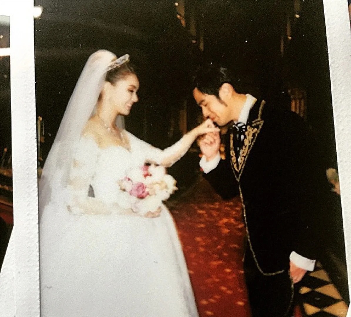 结婚10周年❗原来周杰伦幸福很久了啊
周杰伦46岁的生日，先祝他生日快乐！10年