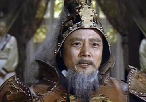公元前224年，王翦为了避免引起猜忌，向秦王政请求封赏。他请求：“临行前，老臣有