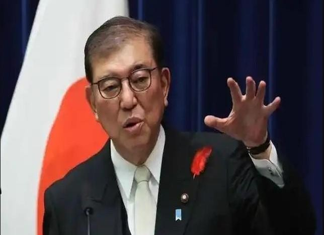 2月6日至8日，日本前首相石破茂访问美国，和特朗普会面。