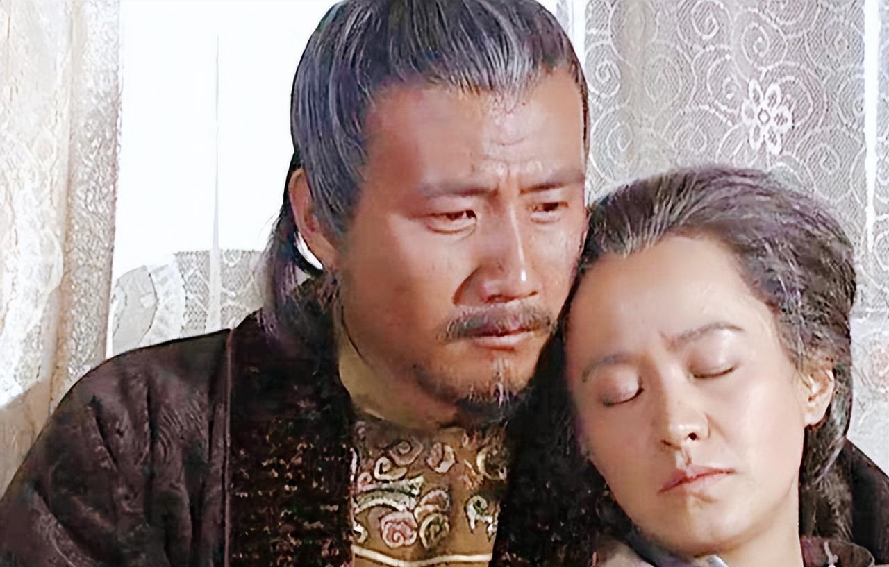 1382年，马皇后出殡遇暴雨，朱元璋怒要陪葬，法师巧言救众人