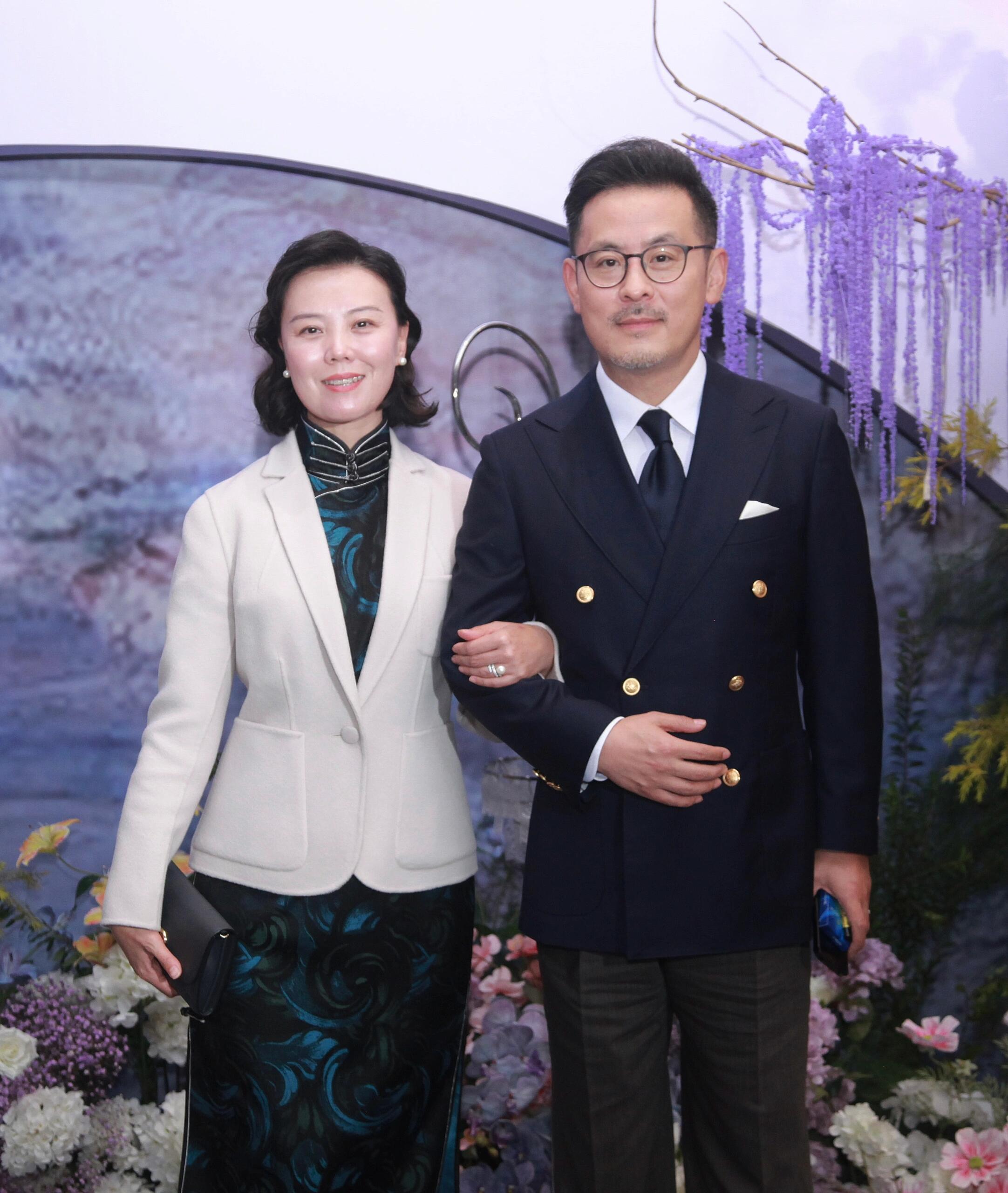 我为太太选的旗袍你们觉得怎么样