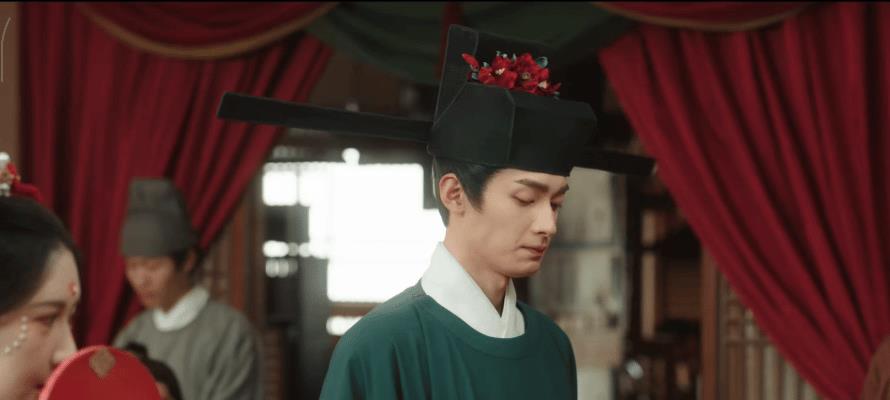 《五福临门》杜仰熙你不愧是探花郎！真是有勇又有谋
虞秀萼对杜仰熙一见倾心，以势压