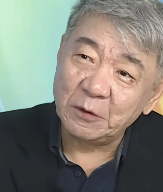 原来《甄嬛传》的导演都没想这么多
《甄嬛传》导演郑晓龙谈《甄嬛传》被网友二次解读