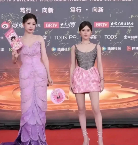 虞书欣原来这么高这么壮啊，一直以为她是个小个子女生呢……！

在娱乐圈这个光鲜亮