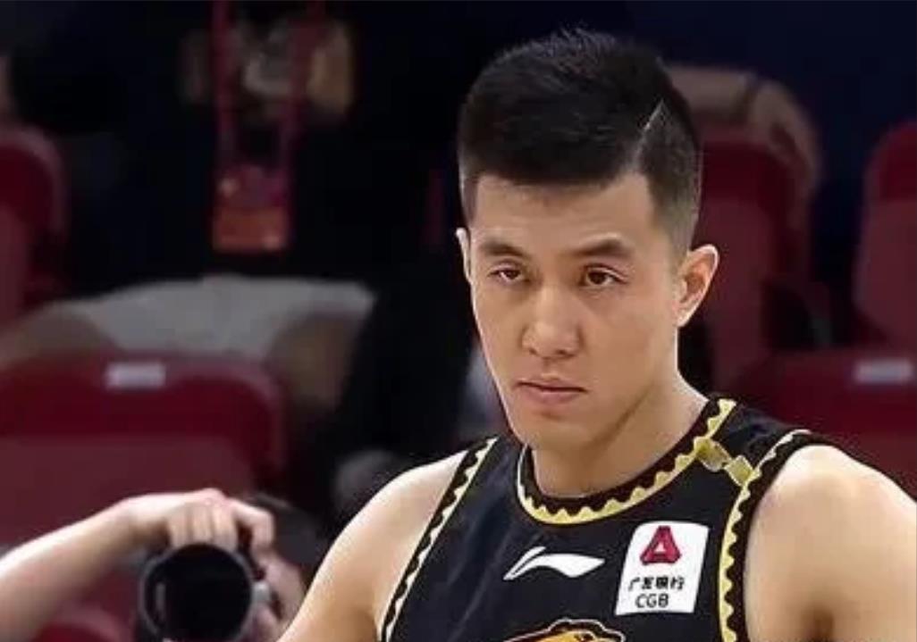 郭艾伦第二轮没有参加体测：
1、郭艾伦第一轮没有参加体测，第二轮仍然没参加体测，