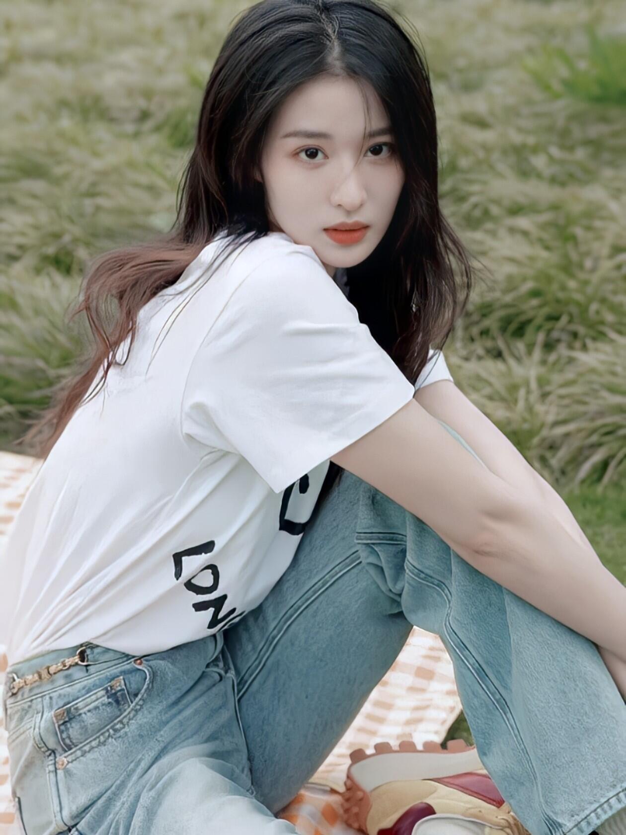 王楚然——清新甜美