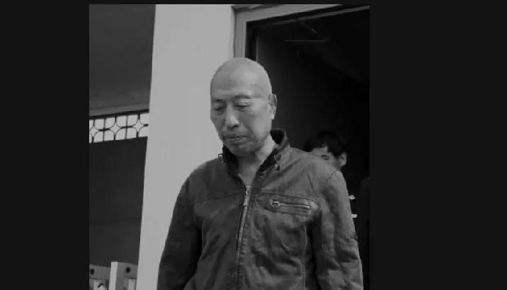 1998年初，河南商丘柘城县的赵楼村，村民赵作亮跑到派出所报案，说自己的叔父赵振