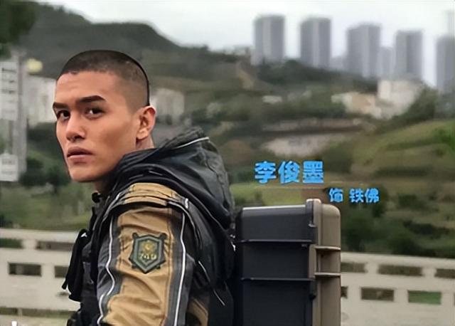 国庆档上映！陆川《749局》历时8年终上映，看完预告网友笑出声了（陆川749工作）-第21张图片-九妖电影