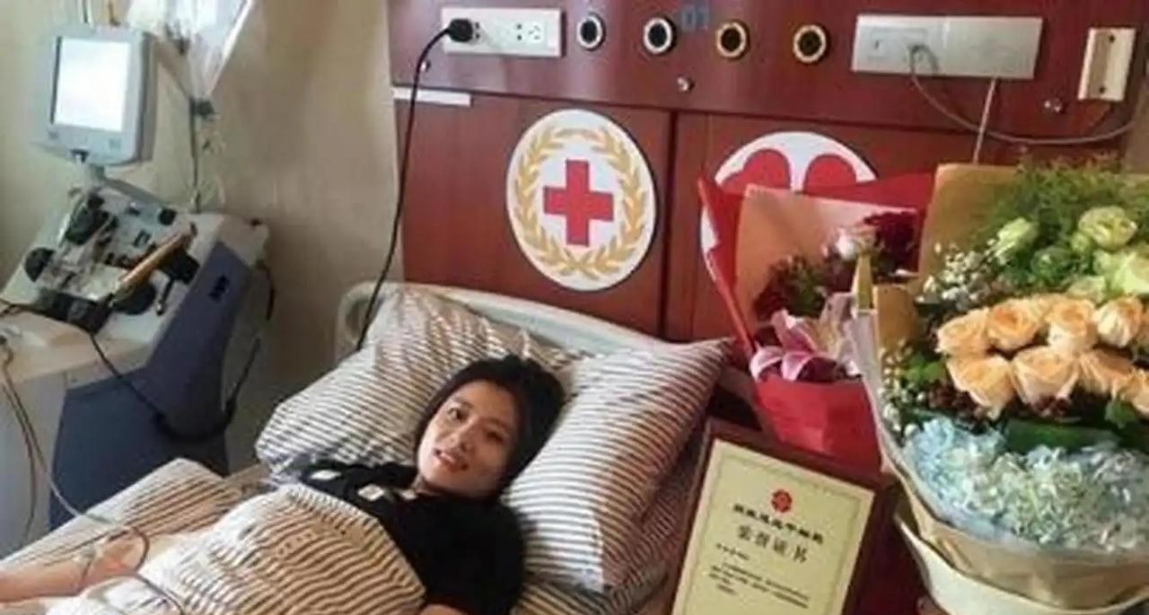 啥？28岁小姐姐捐个骨髓，竟然和15岁小屁孩扯上关系了？这故事，绝了！



这