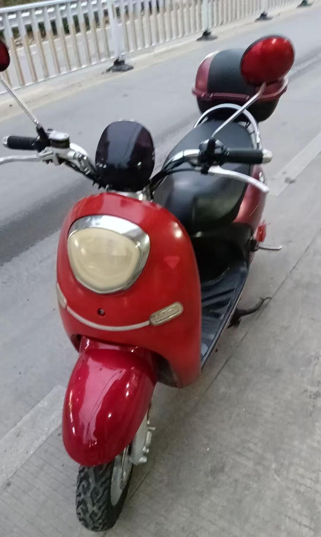 感谢几位大美女，信任，美女们用车愉快，祝你们越来越漂亮，美，