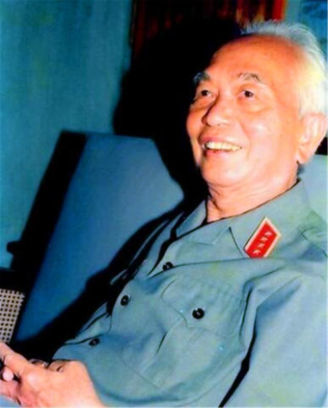 越南元帅自信战胜中国，三大原因为何失算