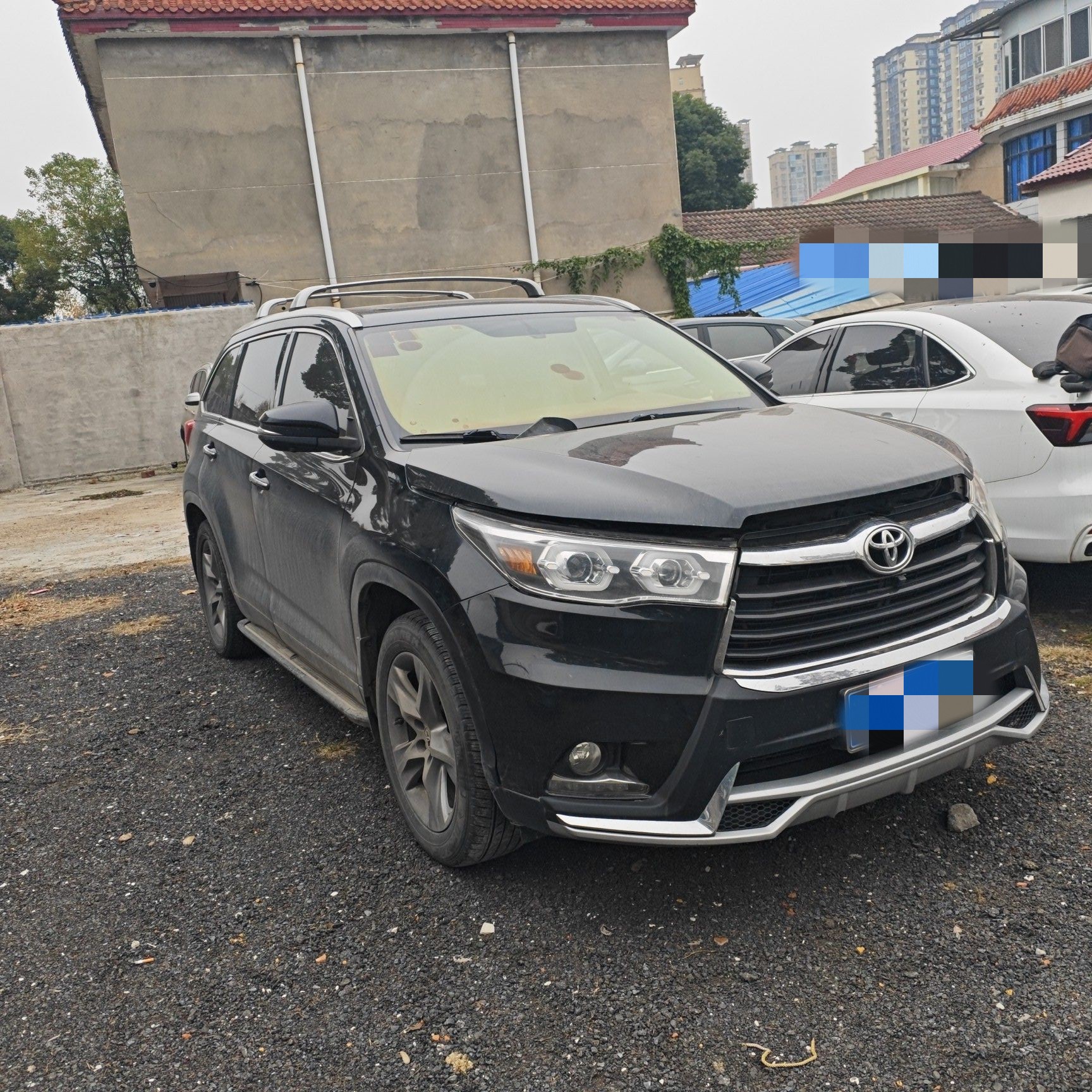 事故车事故价，这辆8万公里的汉兰达只卖8万，你会买吗？