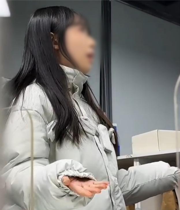 3月3日，湖北有一位实习生被要求加班，她毫不犹豫地怼了领导，表达了自己的不满，她