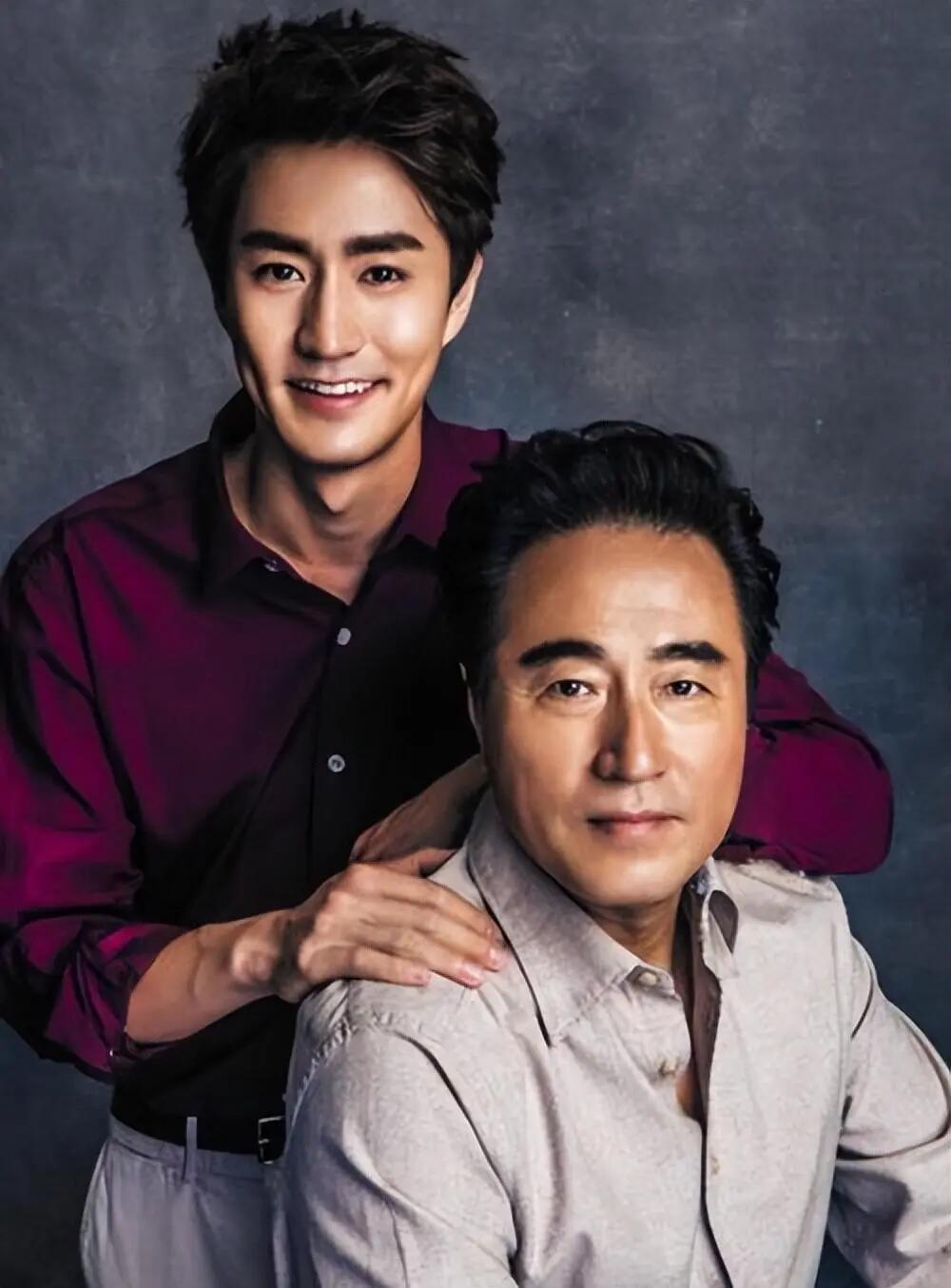 娱乐圈中的“低调父子”