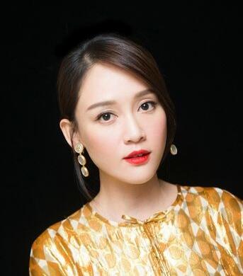 陈乔恩：幸福与期待交织的浪漫时刻