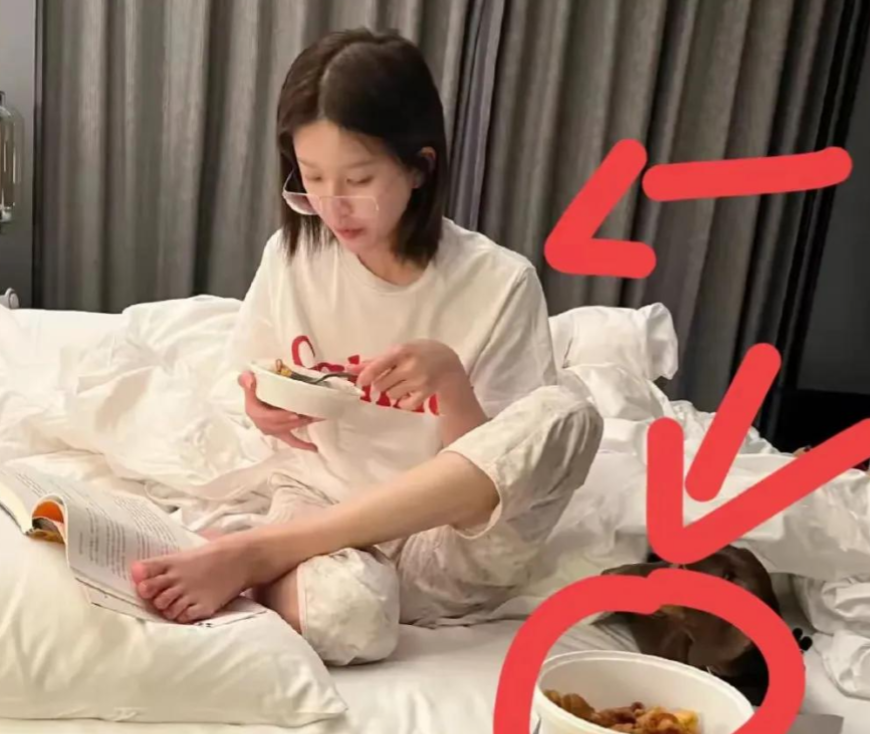 昨天还是吞咽困难，今天就大口吃锅包肉，赵露思这波操作把人惊到了！