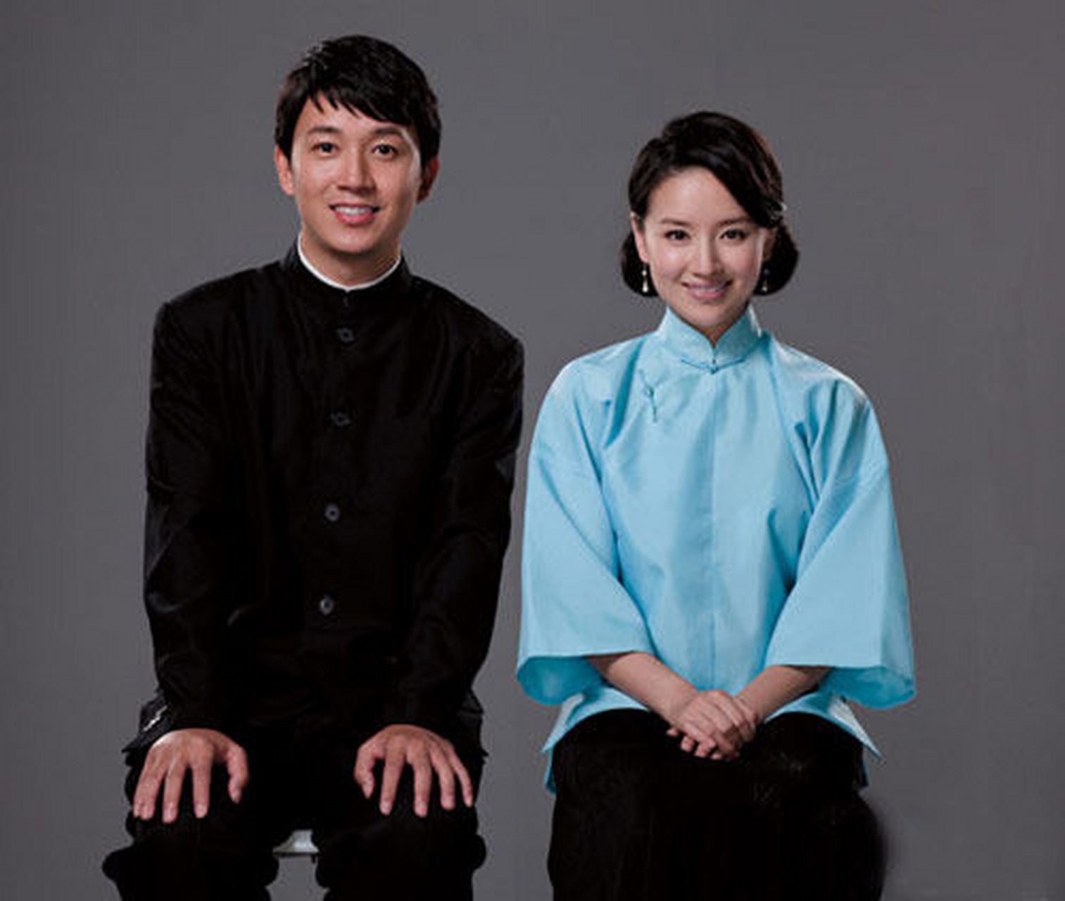 潘粤明放弃所有表演，他蒙眼唱到：不能原谅，却无法阻挡……谁在你心里放冷枪，旧爱的