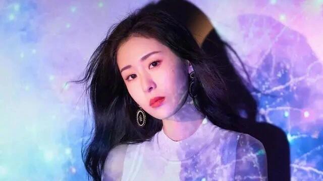 张碧晨邀刘宇宁引风波，直言粉丝应管好自己