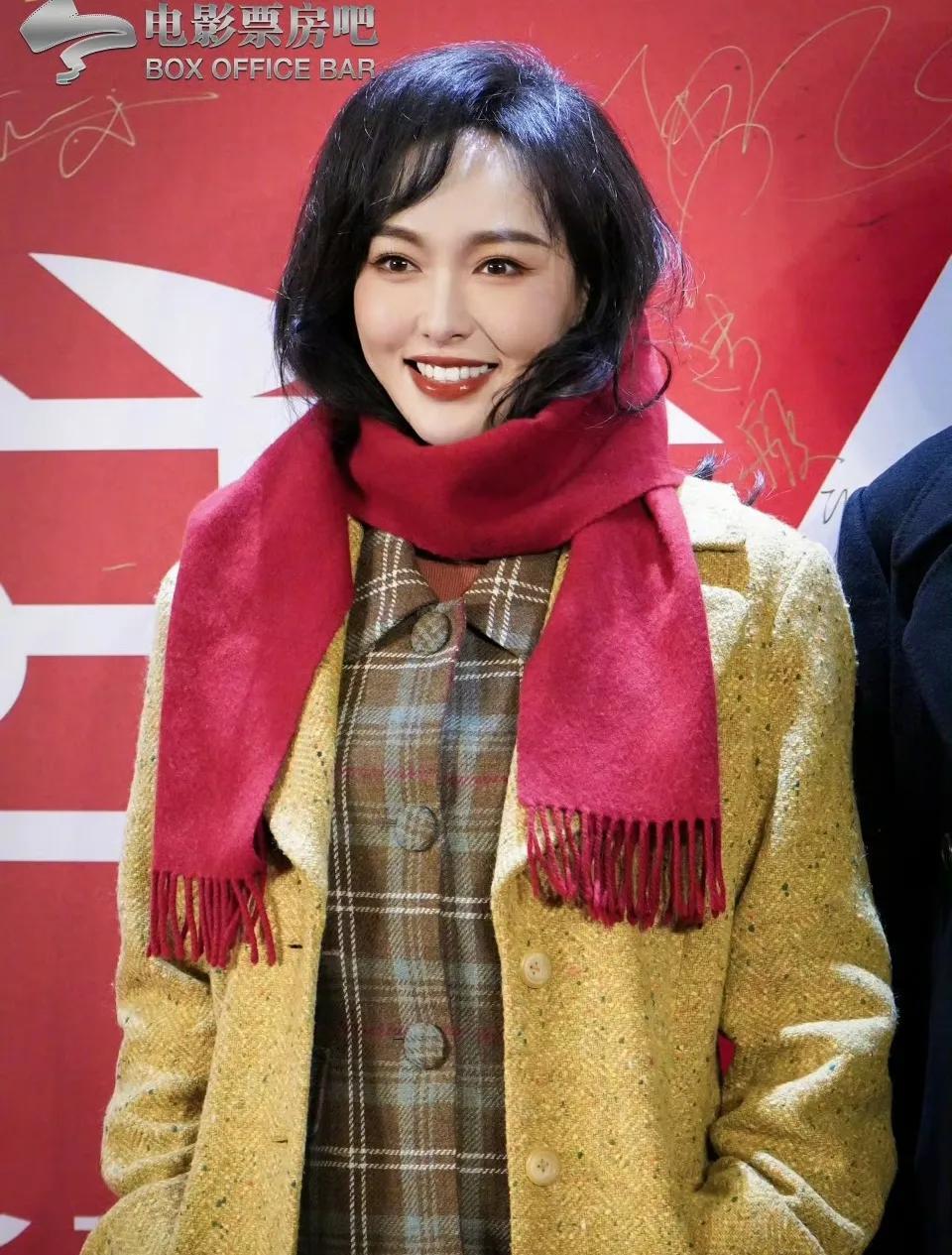 马伊琍和唐嫣大状态告诉我们，
单身女人和婚姻幸福的女人完全是两种状态！
马伊琍一