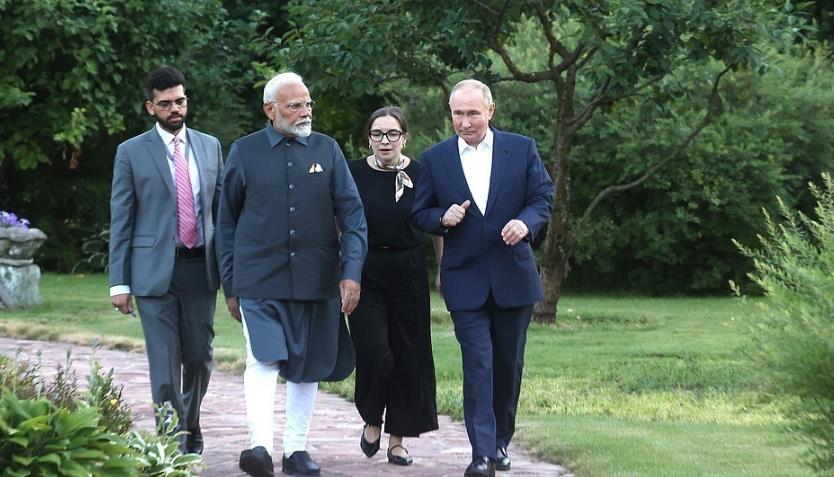 【印度媒体报道，印度总理莫迪将访问乌克兰】
《印度快报》称，莫迪或于8月24日乌