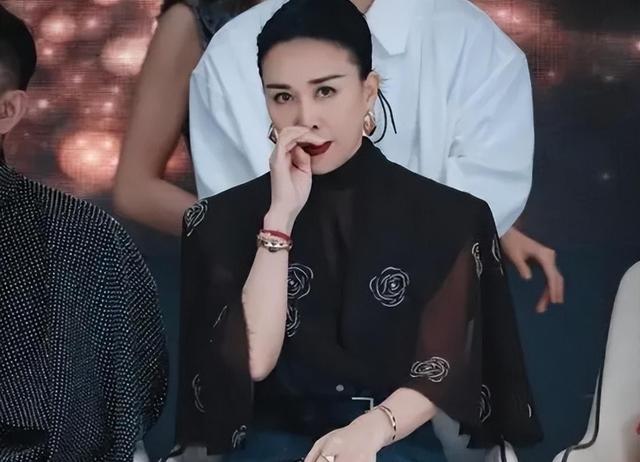 知名导演呼吁:彻底封杀那英(那英回应)-第5张图片-九妖电影 知名导演呼吁:彻底封杀那英(那英回应)-第5张图片-九妖电影