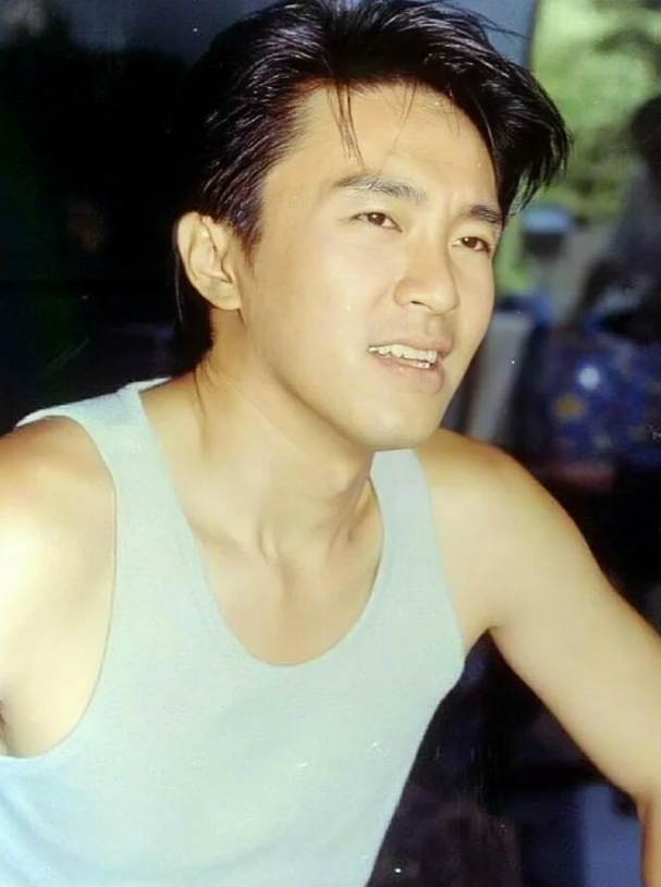 周星驰为什么一直不结婚