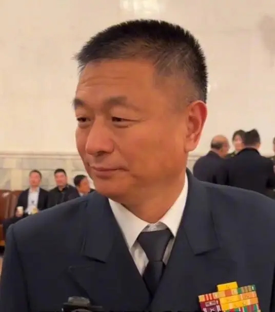 拿下李尚福、魏凤和、苗华后，解放军内部又有大动作，不怕议论不护短，开始刀刃向内整