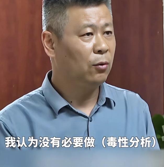 对三个官员的采访，反映了三种心态、三种状态。一个是想着到点退休，多一事不如少一事