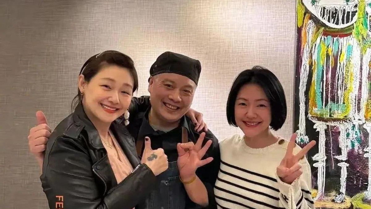 王伟忠缺席大S三周年纪念引争议，小S举动惹心疼