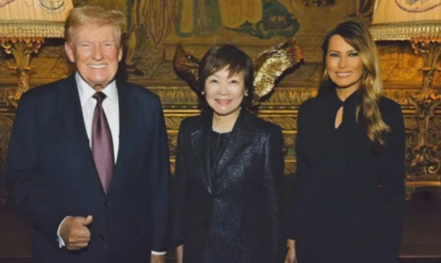 安倍遗孀打开局面，特朗普送了石破茂一本书，两人或将会面！
据日本共同社12月19