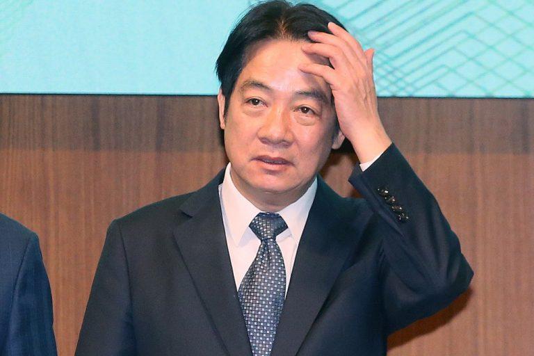 虽他在任时不够作为，没有废除台独教科书。造成独化教育生根。现他七十多岁的人，能为