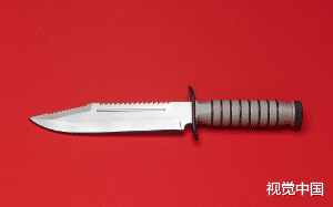 我回到了十年前那个下午，以魂魄的方式。