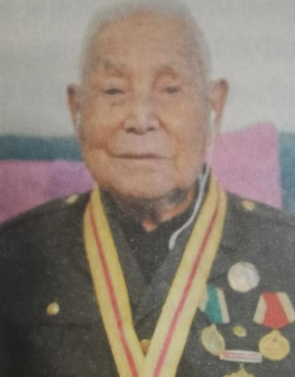 新兵蛋子宫万荣，大刀片子砍鬼子，英雄事迹传四方