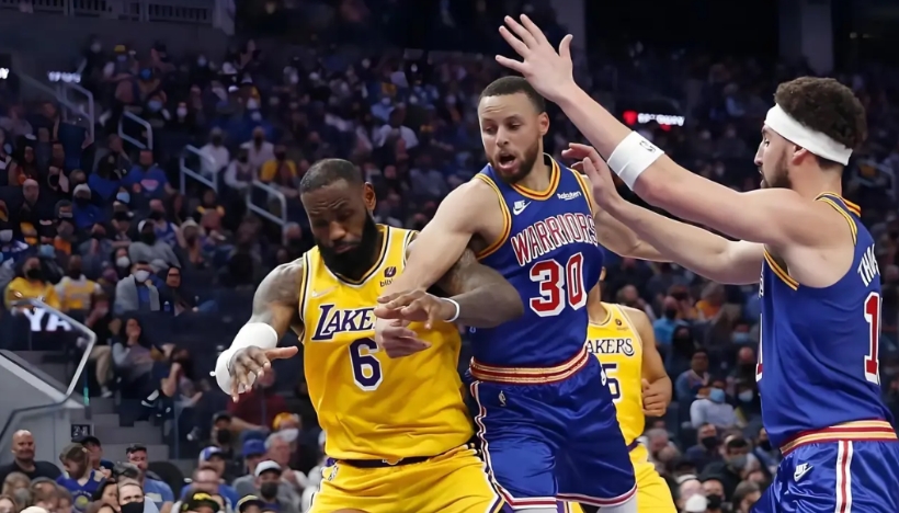 看了下勇士的薪资结构，还是很健康的

首先，自库里以下，薪资排名第二、三的分别是