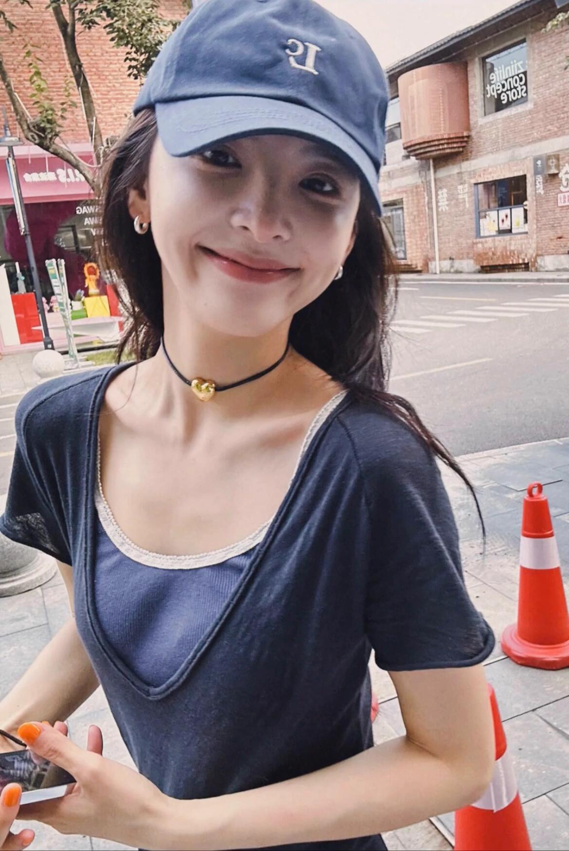 章若楠好美好温柔