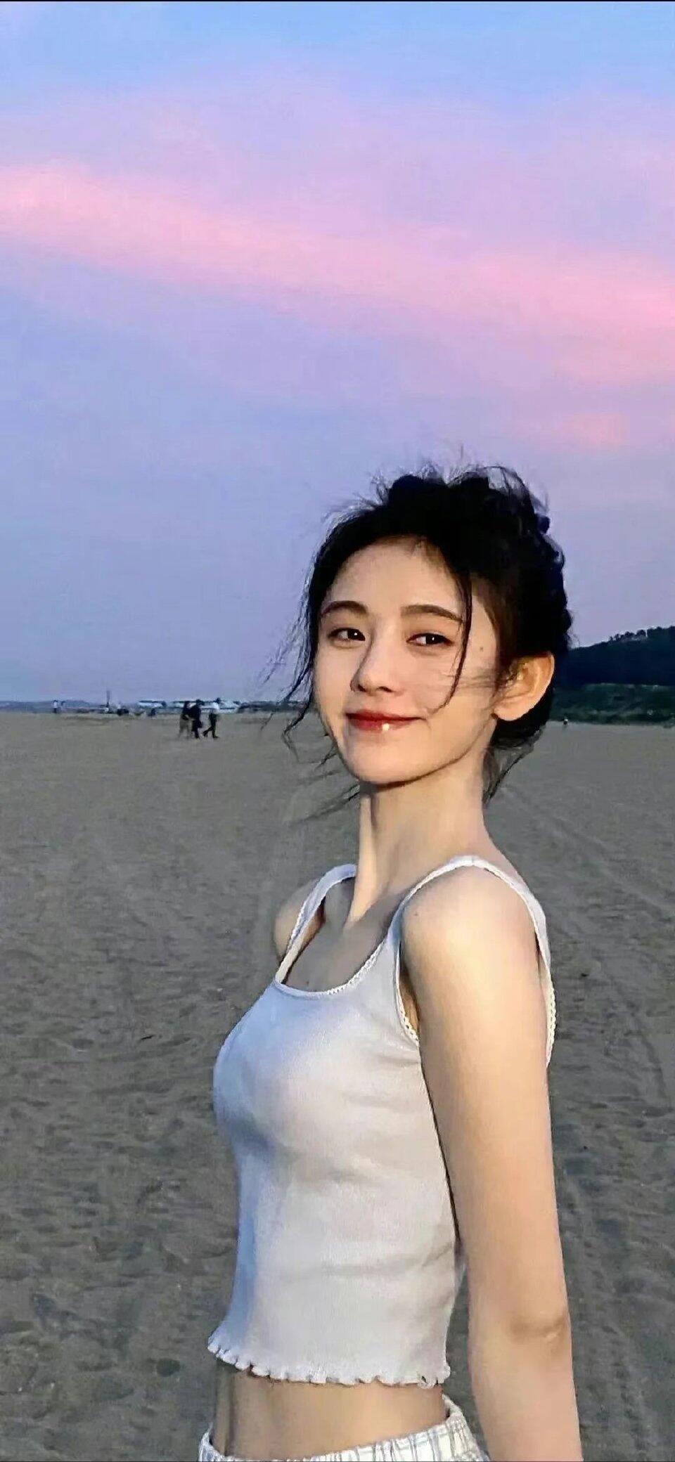 鞠婧祎——端庄大方