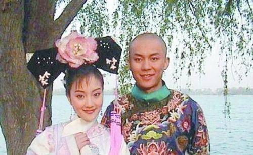 离婚5年,才看懂李小璐的这盘“大棋”,原来宋丹丹真的没说错(李小璐和宋丹丹演的电影)-第15张图片-九妖电影 离婚5年,才看懂李小璐的这盘“大棋”,原来宋丹丹真的没说错(李小璐和宋丹丹演的电影)-第15张图片-九妖电影